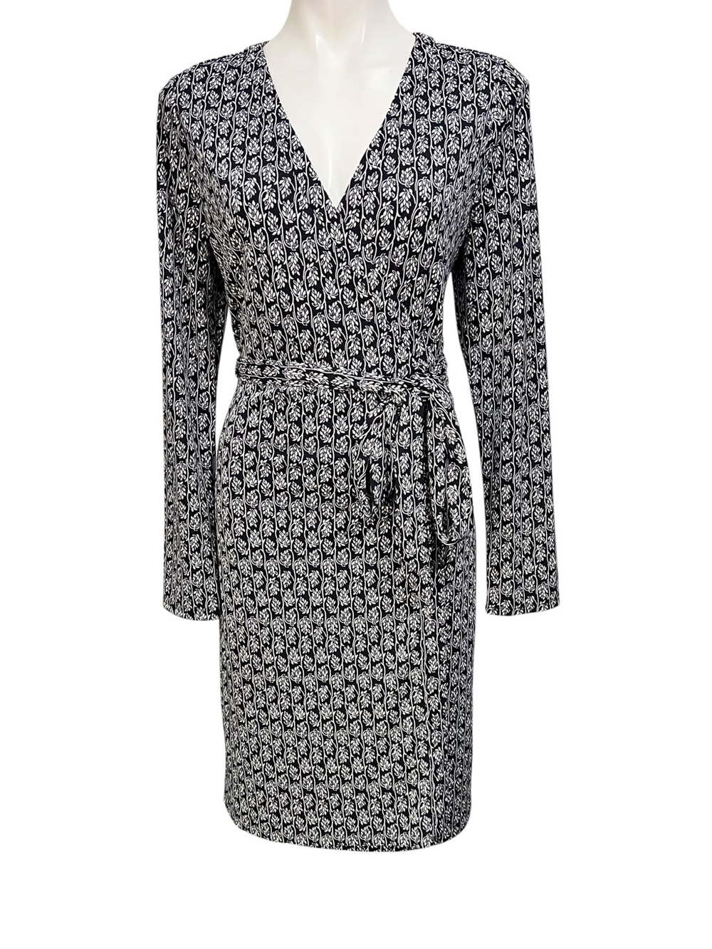 Ann Taylor wrap dress 14 dark blue/white floral long slv stretch office church - Picture 2 of 8